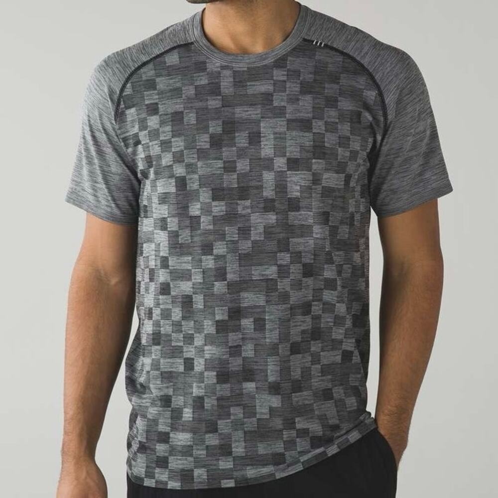 Lululemon Metal Vent Tech Short-Sleeve Shirt